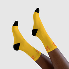 Load image into Gallery viewer, Chinese Crew Socks (EU)
